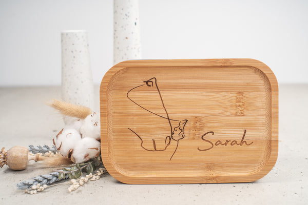 TOOL: Personalisierbare Brotdose | Lunchbox | Edelstahlbox mit Bambusdeckel und deinem Wunschnamen