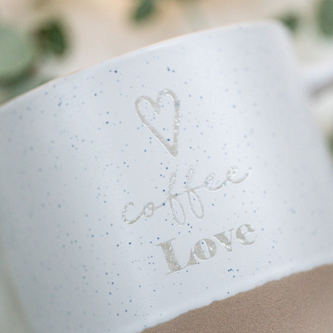 Steingut Tasse "Coffee LOVE Herz"